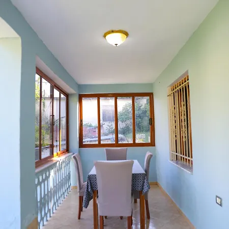 Apartment Maison D'amis